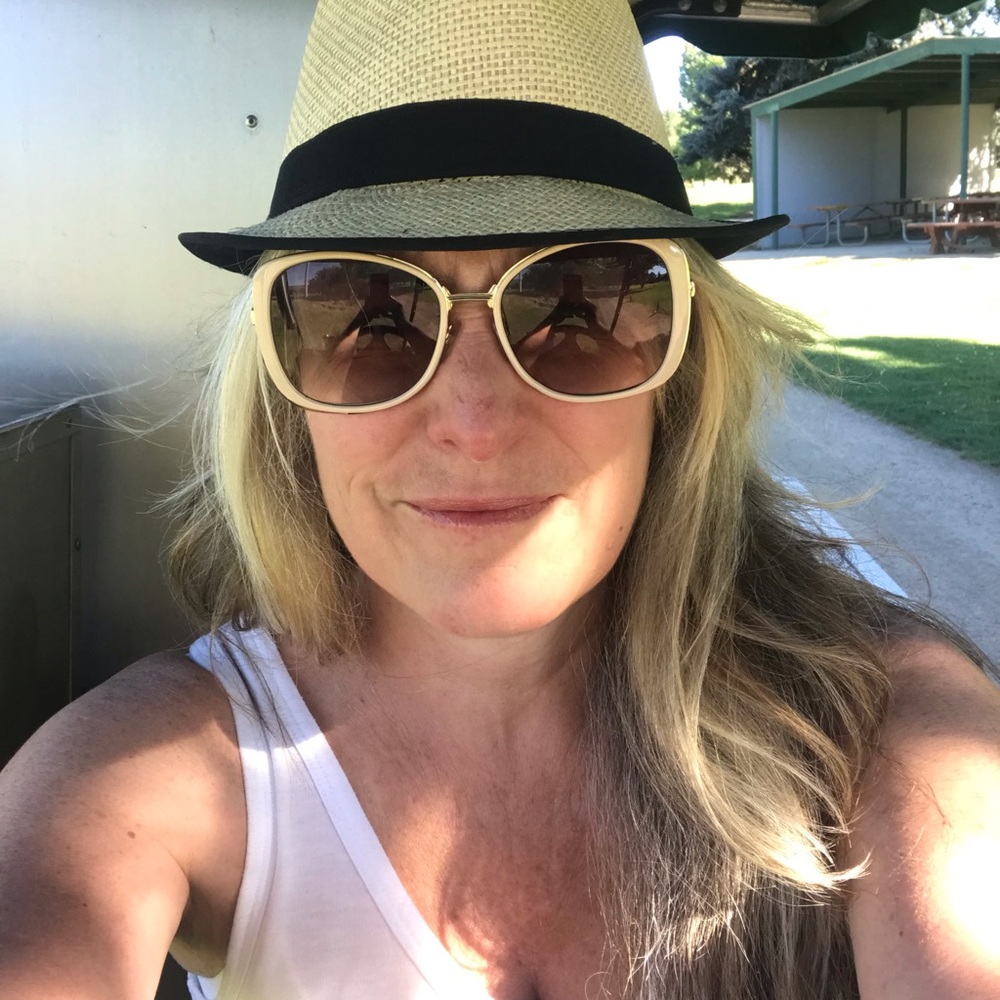 Meet your Posher, Jane